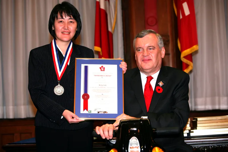 Cindy Gu with Ontario Governor David Onley